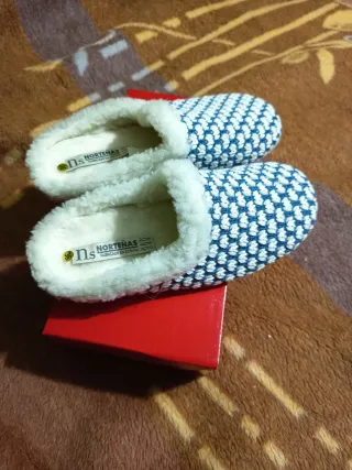 Zapatillas de casa mujer a estrenar