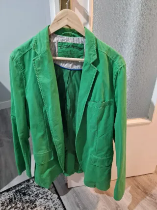 Americana verde hombre