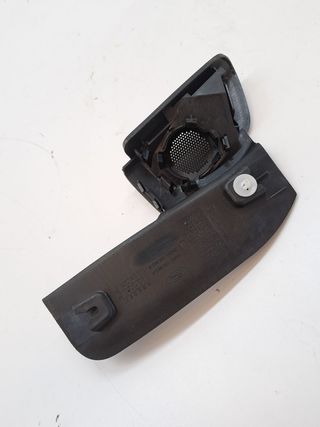 PLASTICO FORD FOCUS LIM. (CB8) (14)