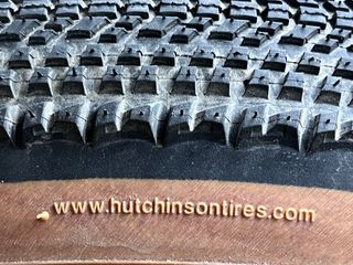 Par Cubiertas Hutchinson Touareg 650Bx47C