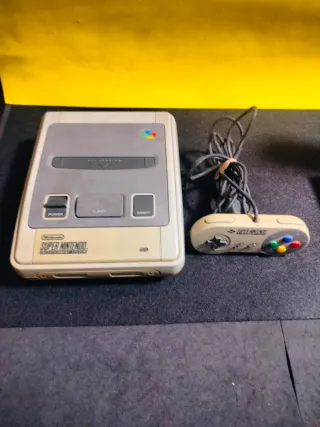 Consola Super Nintendo y mando