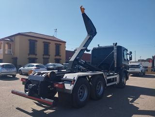 Scania R 420-CAMIONES GANCHOS PORTACONTENEDORES
