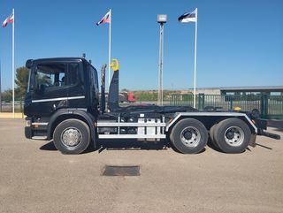 Scania R 420-CAMIONES GANCHOS PORTACONTENEDORES