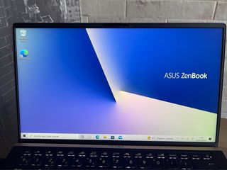 Portatile Asus ZenBook UX534FT 15" Core i7 1,8 GHz