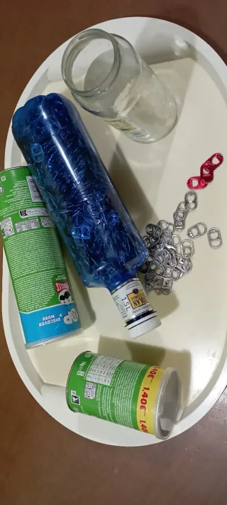 Lote manualidades: botes, frascos y anillas