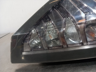 PILOTO TRASERO DERECHO RENAULT SCENIC III (JZ) 26