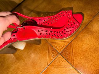 Sandalias Rojas Talla 38