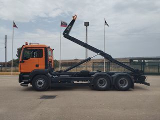 MAN TGS 500-CAMIONES GANCHOS PORTACONTENEDORES