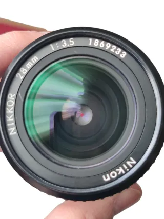 Objetivo Nikkor 28mm f3.5 Nikon AI nítido