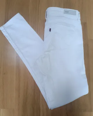 Levi's Blanco Demi Curve Low Rise 7/28