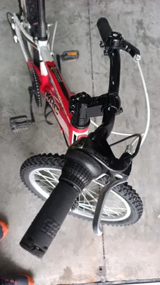 Bicicleta Conor WRC 206 Roja y Blanca