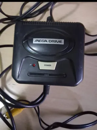 Console retro gaming Mega Drive e Power rangers