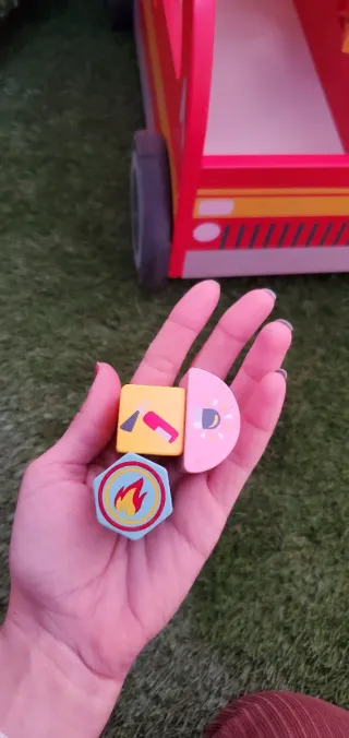 Andador correpasillos camión bomberos madera