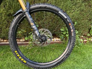 Bicicleta Mondraker Neat R Mejorada L 2024