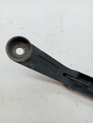 BRAZO LIMPIA DELANTERO IZQUIERDO SUZUKI GRAND VITARA 5 PUERT