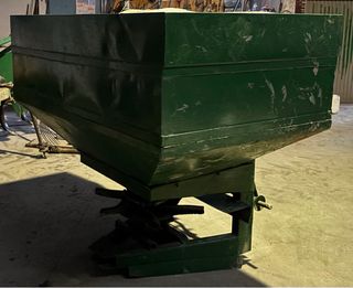 Abonadora Bruc 1000 kg