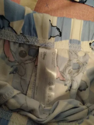 Pijama corto Stitch cuadros azul y blanco