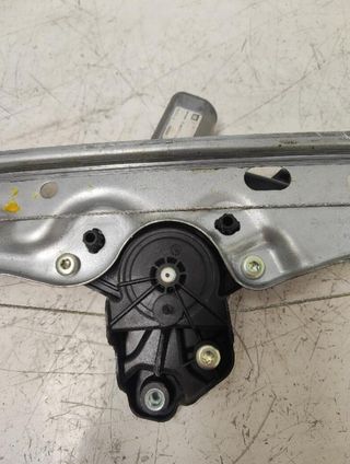 Elevalunas tras izq opel 273573 13406677 astra k