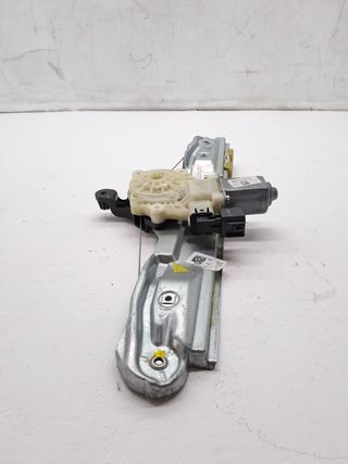 ELEVALUNAS TRASERO DERECHO FORD FOCUS LIM. (CB8) (2)