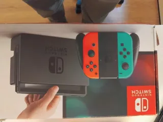Nintendo Switch + Accesorios