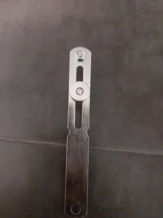 Strumento per riparare orologi