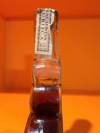 Brandy Escat Botella Guitarra Torero y Toro