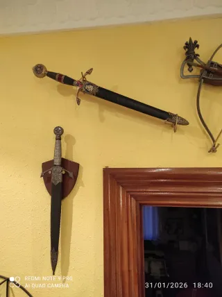 Réplicas de Pistolas de epoca, Dagas y Ballesta