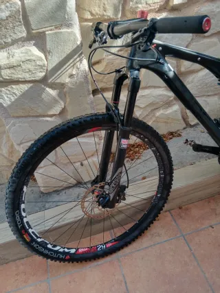 Bicicleta Montaña Carbono