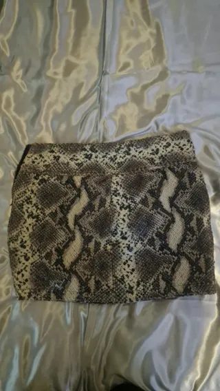 Falda mini estampado serpiente