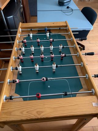 Futbolín de madera Edición Madrid