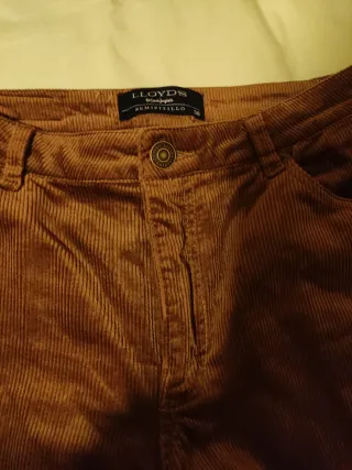 Pantalón de pana marrón