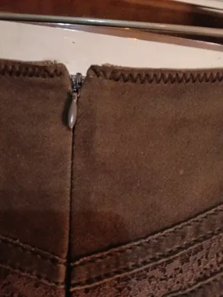 Minifalda de piel pecari marrón