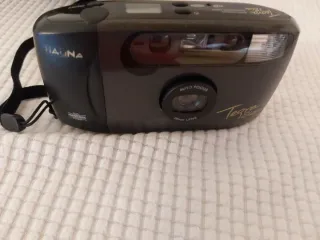 Halina 110 Tegra Elite Auto Flip Compact Pocket R.