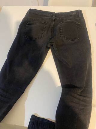 Pantalón negro mujer con cremalleras