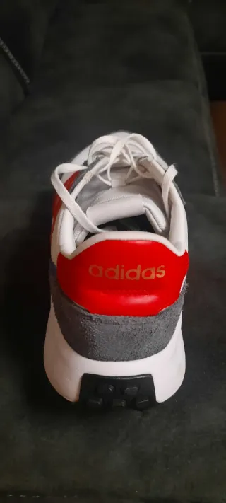 Zapatillas Adidas Blancas Rojas y azul