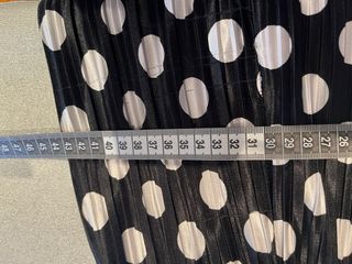 Saia polka dot preta e branca