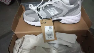 Zapatillas New Balance Gris/Blanco Tallas 37 y 38