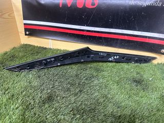 PILOTO-MOLDURA-GUANTERA-SEVOFRENO OPEL CORSA F