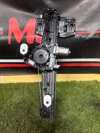 PILOTO-MOLDURA-GUANTERA-SEVOFRENO OPEL CORSA F