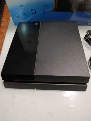 PS4 (PlayStation 4) Negra