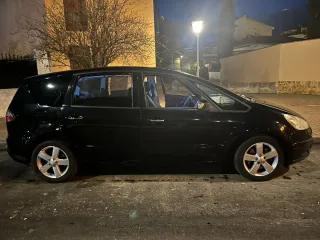 Ford S-MAX 2009