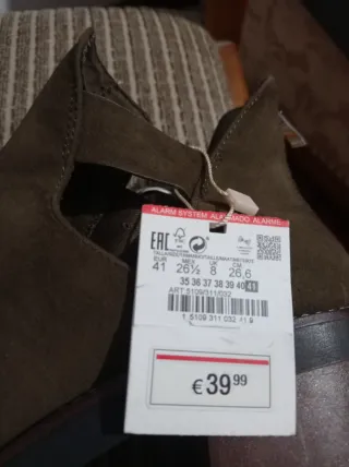 Botín tacón grueso verde caqui