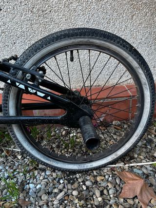 Bicicleta BMX Negra niño