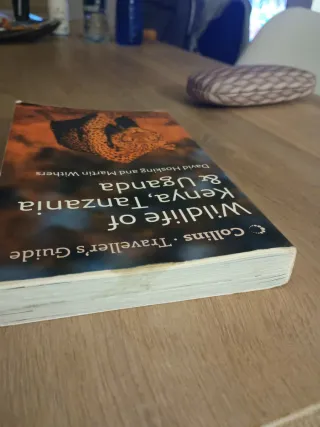 Wildlife of Kenya, Tanzania and Uganda (Travell...