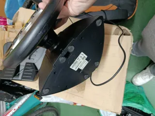 Volante Ferrari Gaming