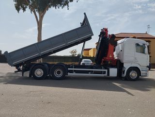 Scania R 440-CAMIONES GRUAS