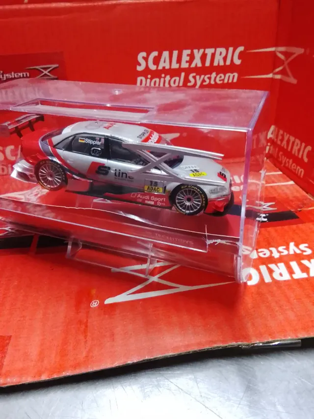 Scalextric Audi A4 DTM Digital System ref 1342