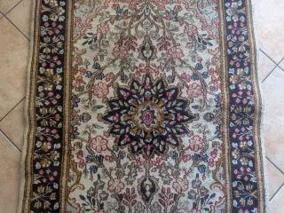 Tappeto persiano Kerman vintage