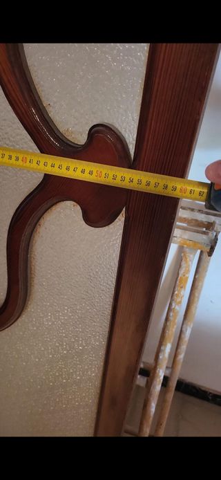 Puerta cancela antigua madera y cristal