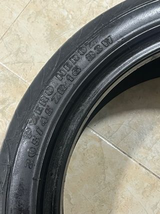 Neumático PIRELLI